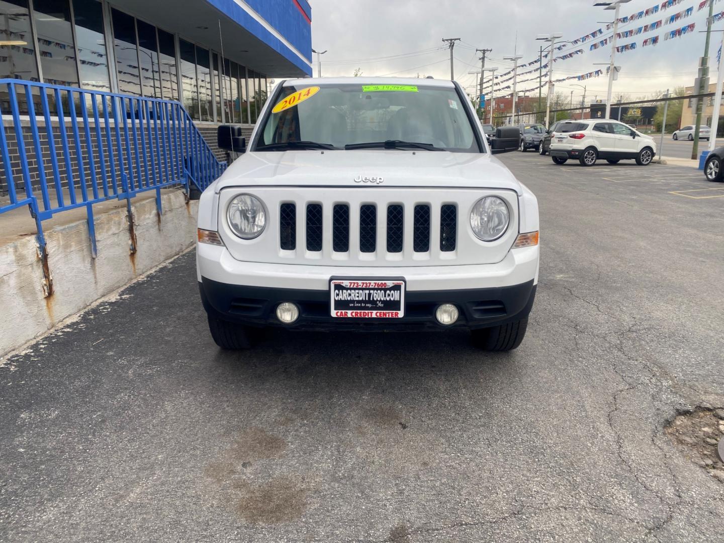 2014 WHITE Jeep Patriot Sport 4WD (1C4NJRBB2ED) with an 2.4L L4 DOHC 16V engine, located at 7600 S Western Ave., Chicago, IL, 60620, (773) 918-3980, 0.000000, 0.000000 - Photo#1